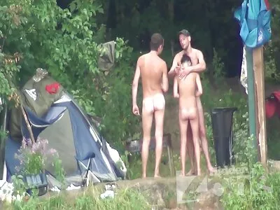 Pecorina selvaggia video anziane troie che sperona all'aperto