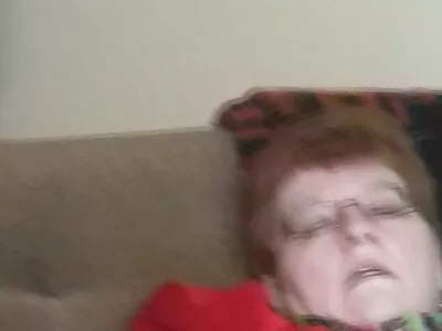 I cazzi grassi sono nonne porno italiani i suoi giocattoli