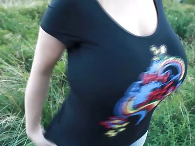 I video porno giovani e vecchi suoi buchi hanno bisogno di un lungo dildo