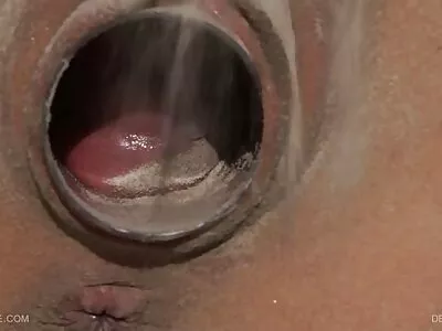 La bella moglie mora porno nonna gratis non si cura di sua madre in ospedale, preferisce il cazzo, dannazione