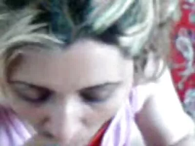La bella moglie milf bionda fa un sessantanove video porno con vecchi arrapati caldo con il marito e condivide sul web