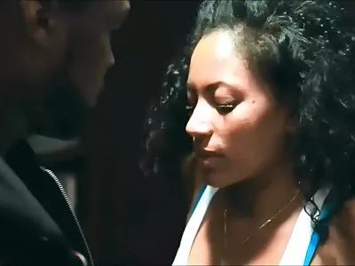 Bella ex ragazza si arrende al cazzo e segui l'ordine per fare questo video vecchie porche porno