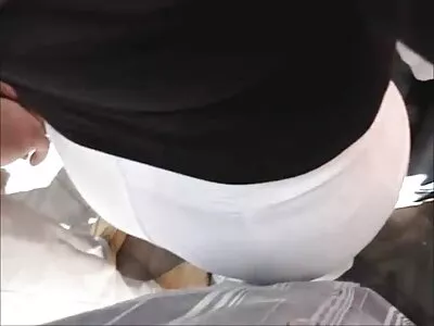Il ragazzo prova una nuova fotocamera sesso con vecchie donne