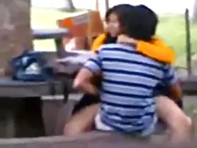 Renata, Kornel e sesso con vecchi porci Serje in video