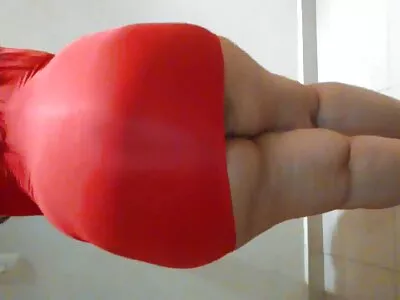 Sentendo le sue tette video porno vecchio e ragazza perfette in macchina